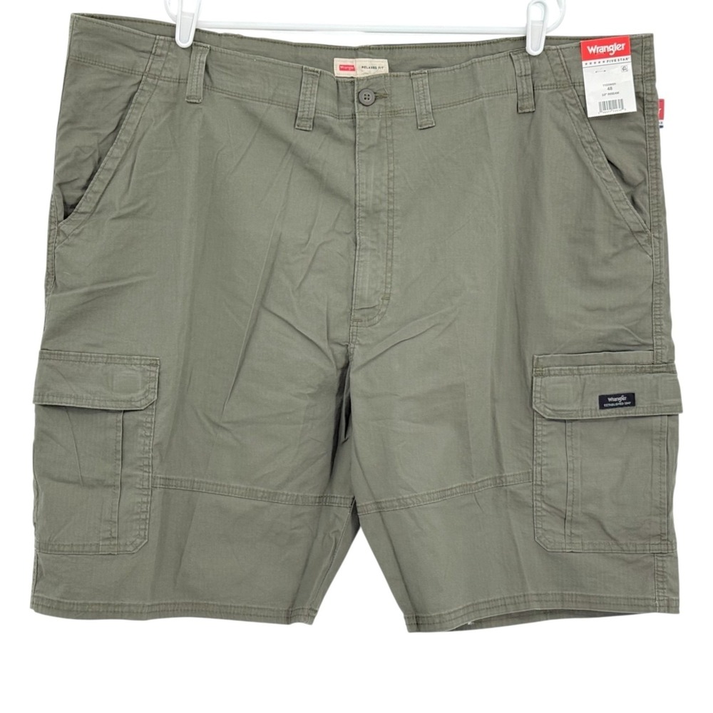 Wrangler Men's Relaxed Fit Low Stretch Green Cargo Shorts Size 48 Inseam 10" NWT